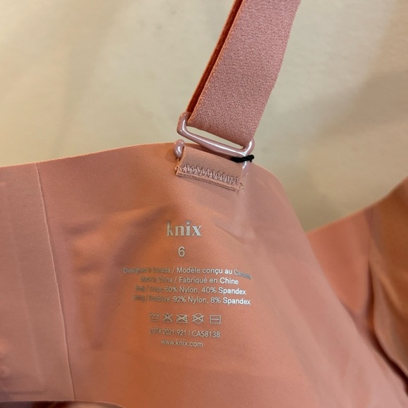 KNIX Sz 6 Bra V-Neck Underwire Free Removable Pads Adjustable Straps & Back NEW - Picture 6 of 8